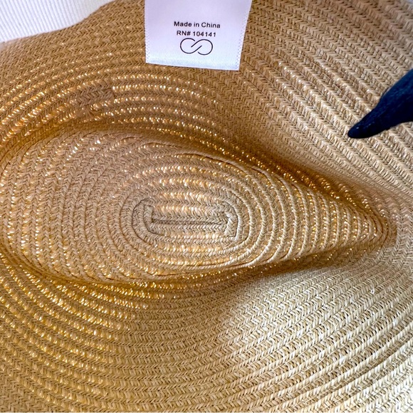 CALIA Carrie Underwood - adjustable straw hat, perfect for the summer, EUC - Picture 5 of 5